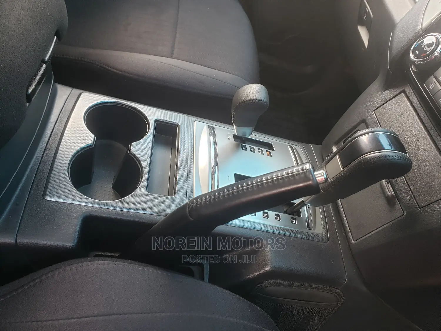 Mitsubishi Pajero 2015 Off White