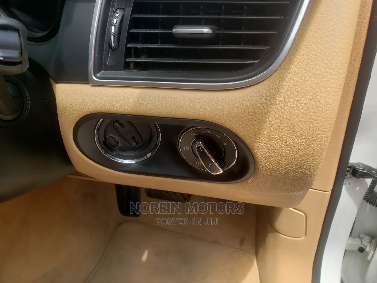 Porsche Macan 2015 Pearl