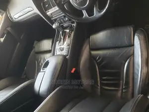 Audi Q7 2017 Black
