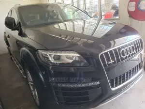 Audi Q7 2017 Black