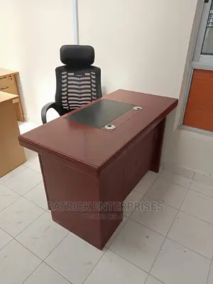 Executive Imported Director Office Desk 1.4 Mtrs