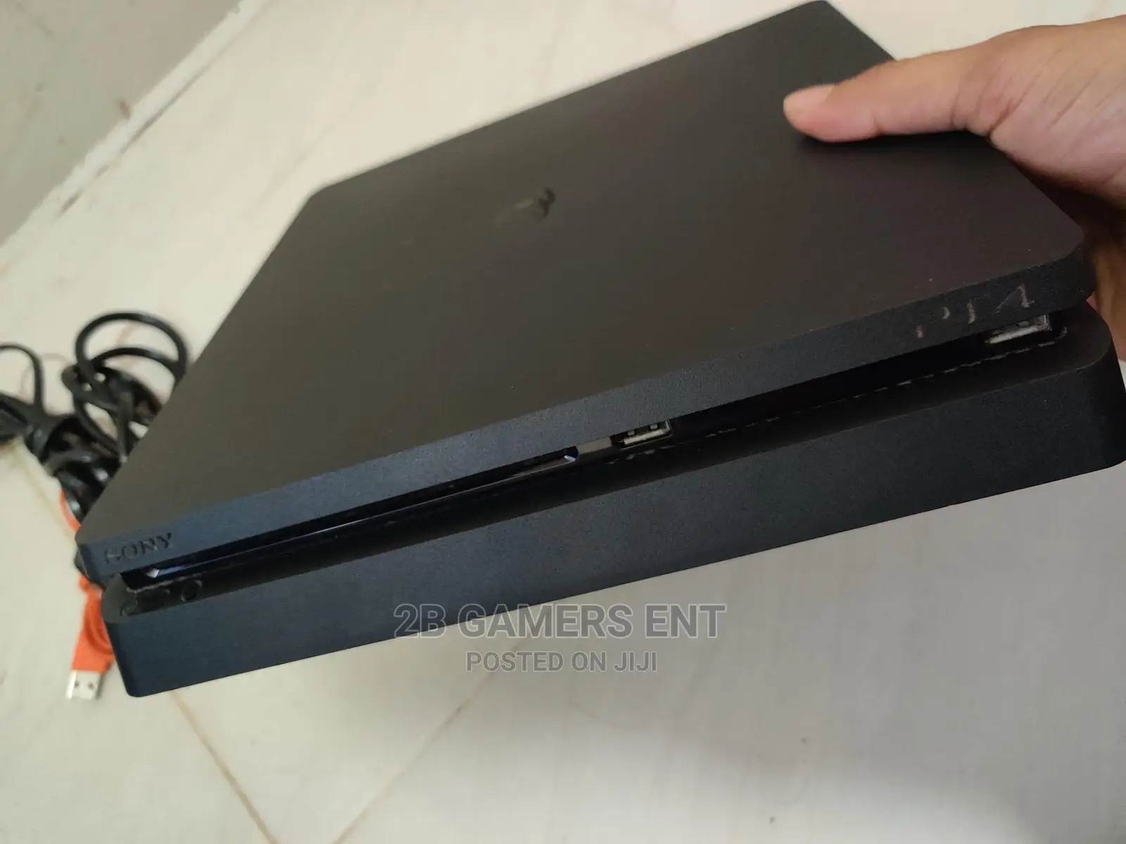Slim Console, Ps4 Slightly Used