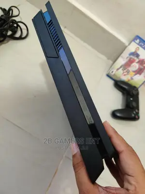 Slim Console, Ps4 Slightly Used