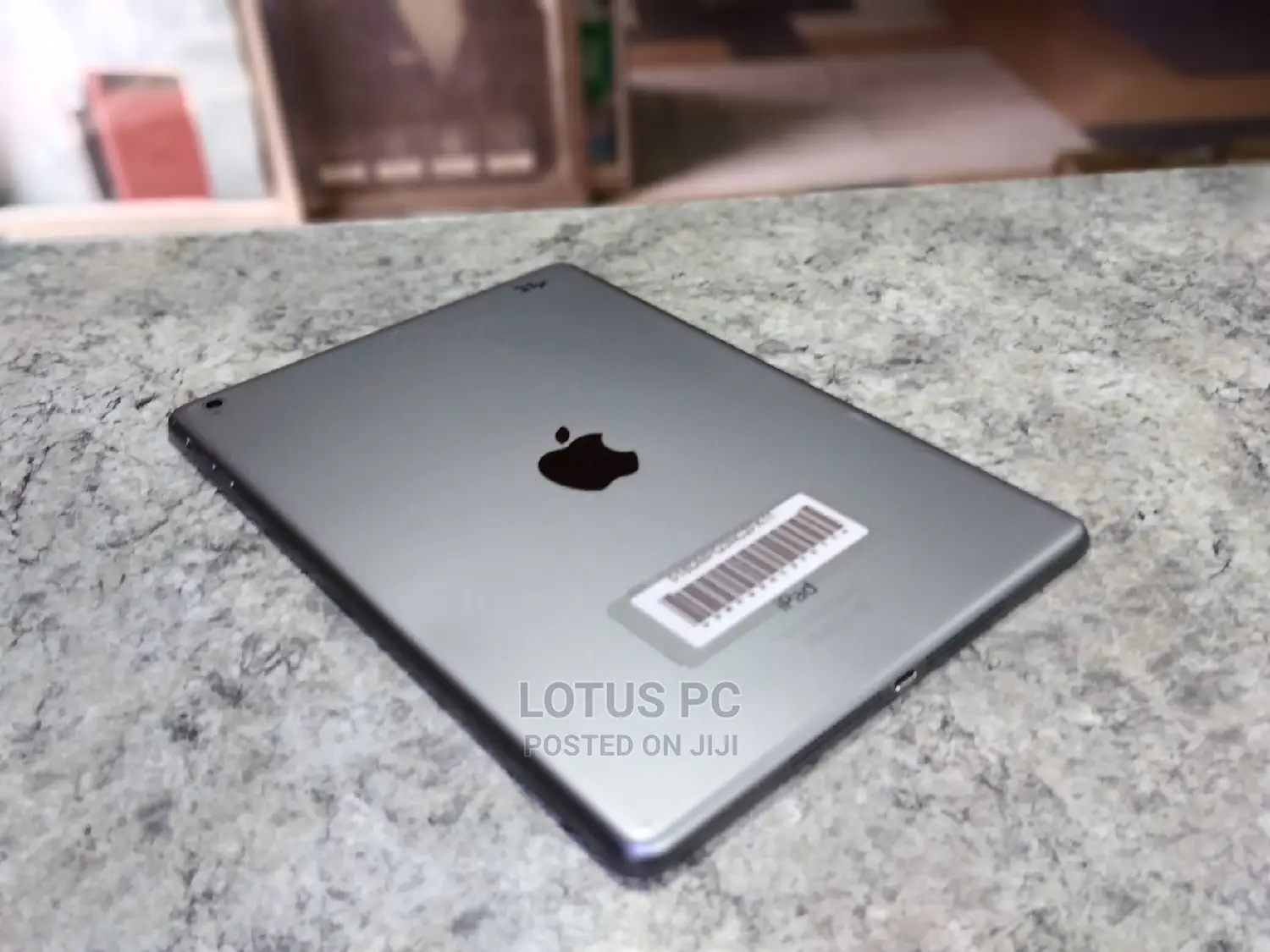 Apple iPad Air 32 GB Gray