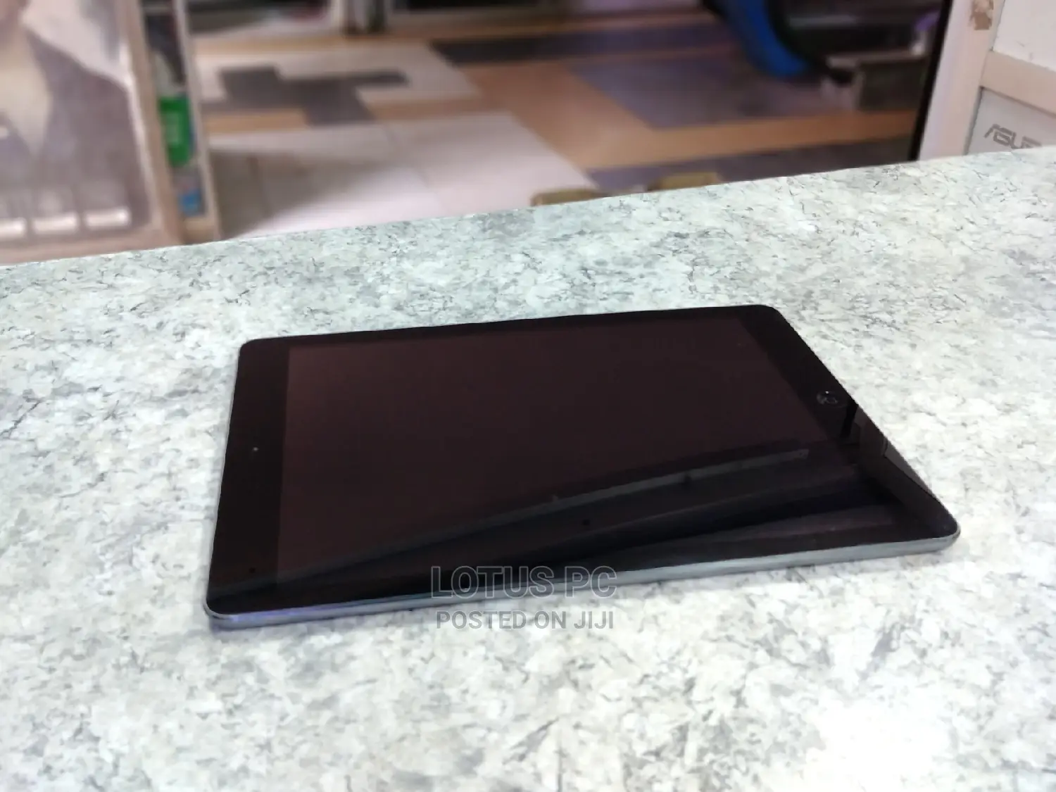 Apple iPad Air 32 GB Gray