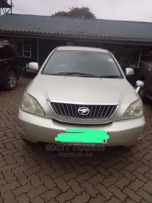 Harrier 2006 Front Windscreen