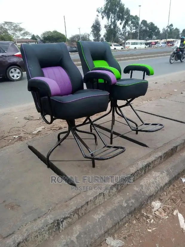 Kinyozi Chair