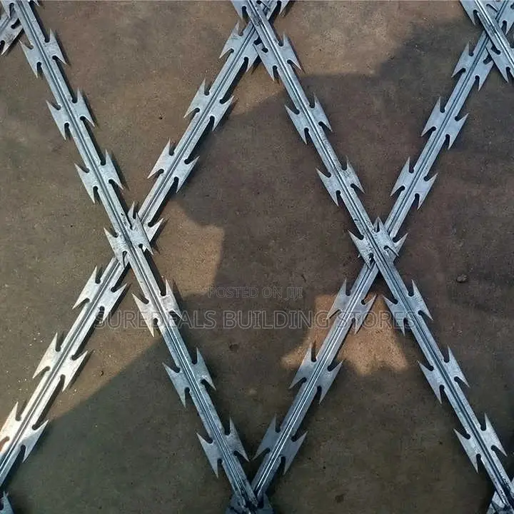 Welded Razor Wire Mesh Roll (4feet*30mtrs)