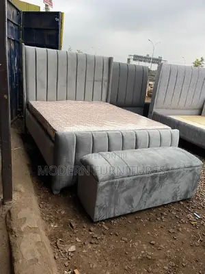 5/6 Fabric Bed