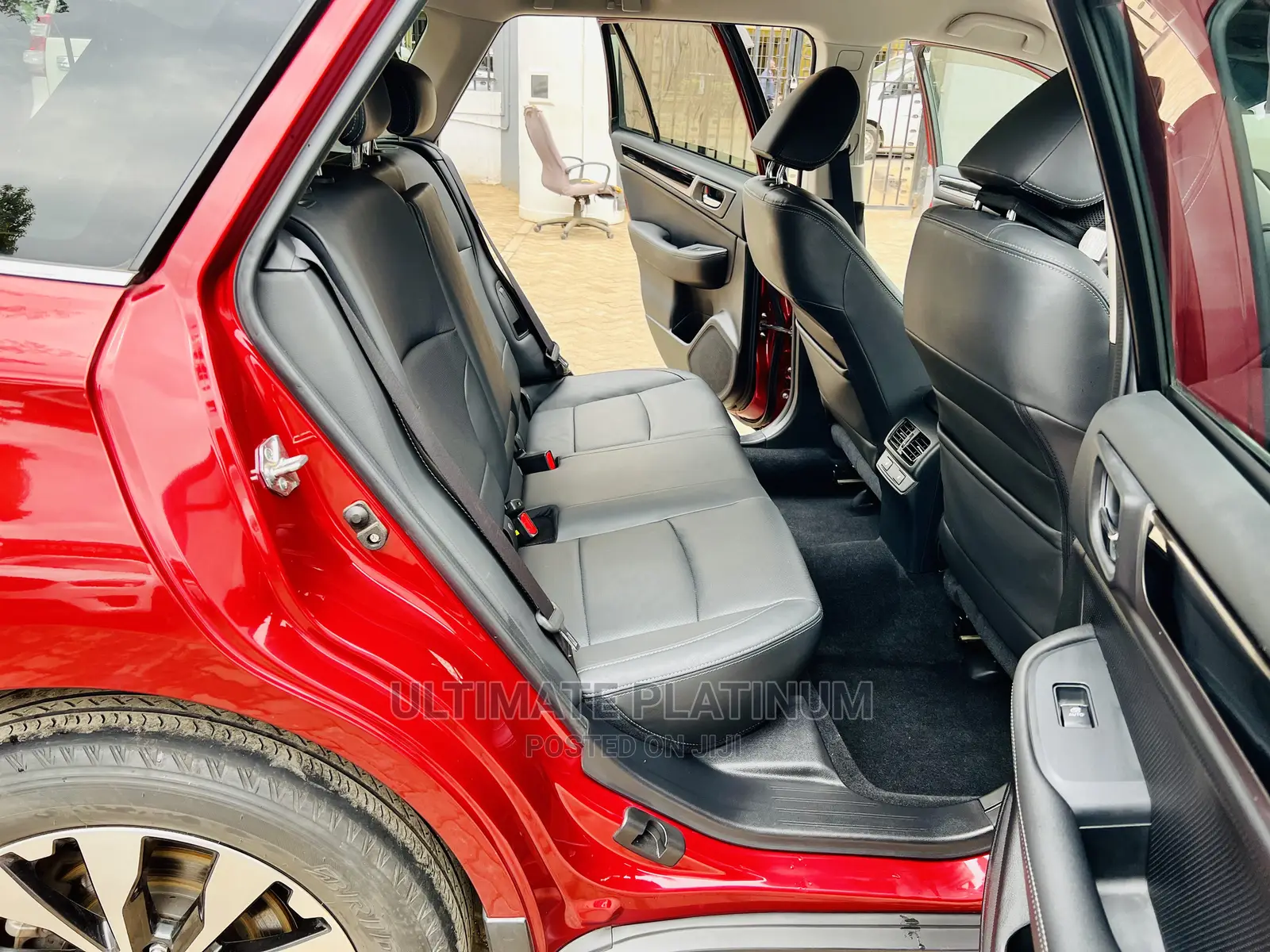 Subaru Outback 2016 Red