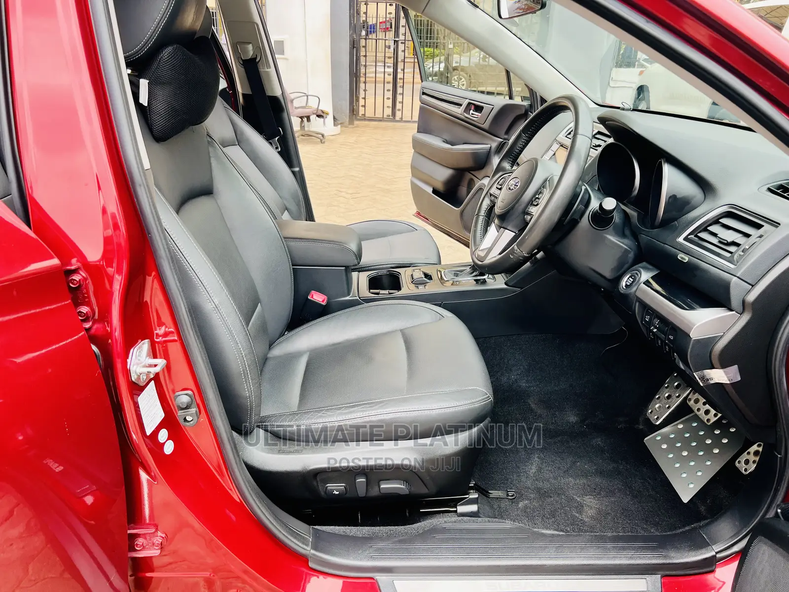 Subaru Outback 2016 Red