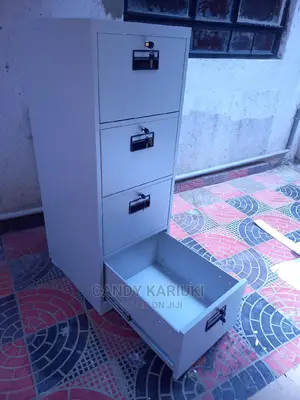 4 Drawers File Cabinet