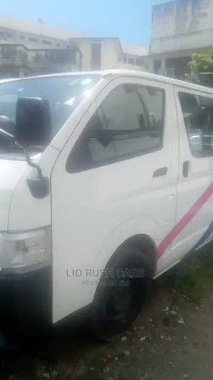 New Toyota HiAce 2013 White