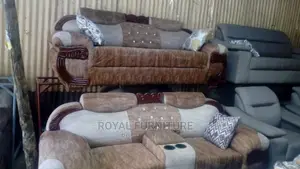 Sofa Sets.(5 Seater)