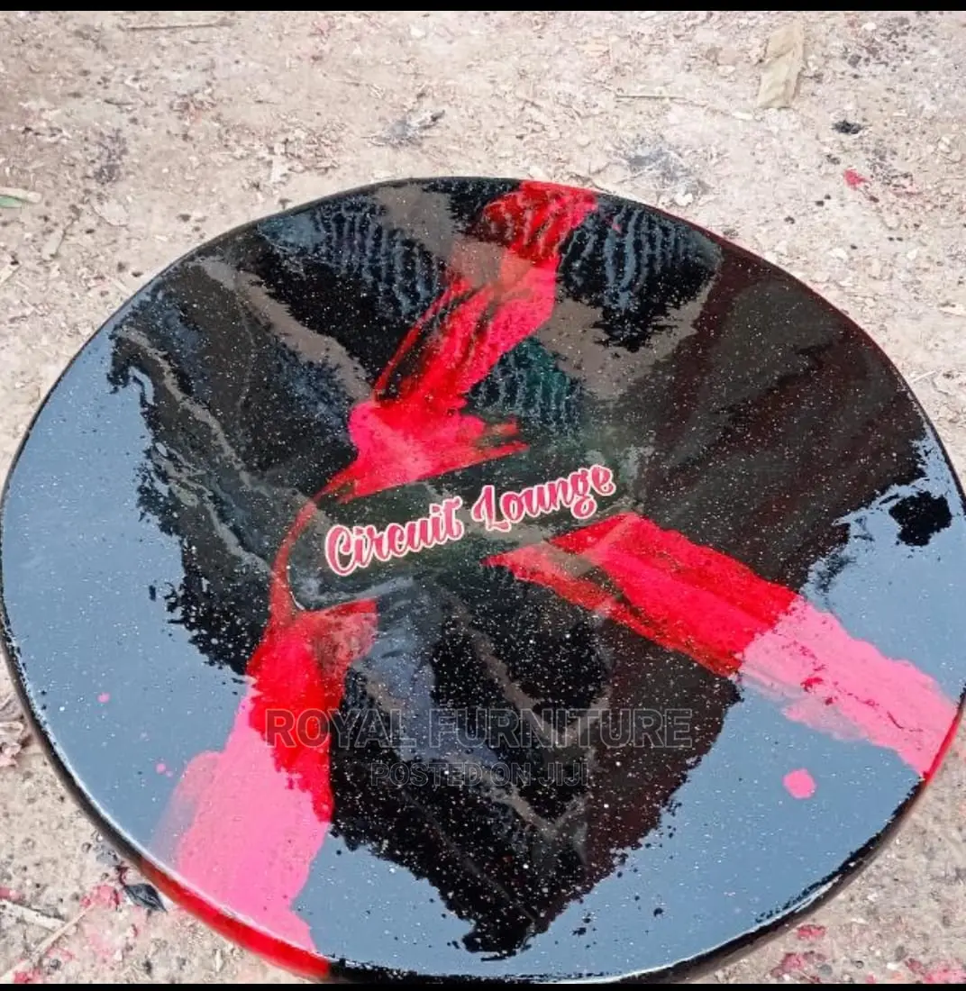 Restaurant Table (Round)