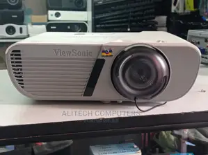 Short Throw Projector