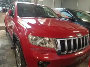 Jeep Grand Cherokee 2014 Red