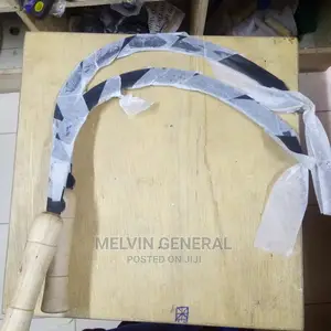 16" Sickle, Wooden Handle