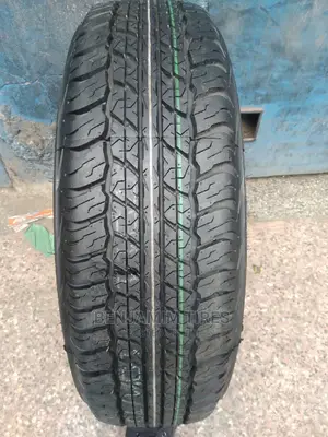 Dunlop Tires Sizes 225/70r17c At20 for Hilux Double Cab.