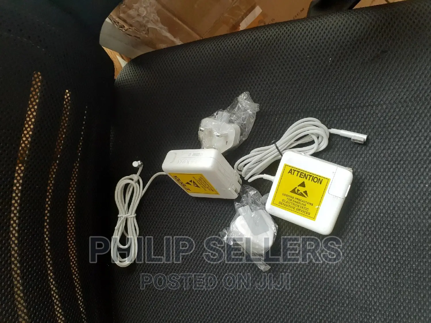 100% Original Apple Macbook Charger