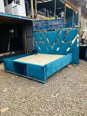 Mirror Bed 5*6