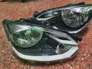 VW UP! Headlight Assembly