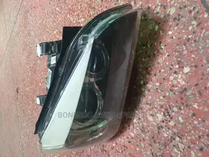 Bmw X1 2010 Model Xenon Headlight
