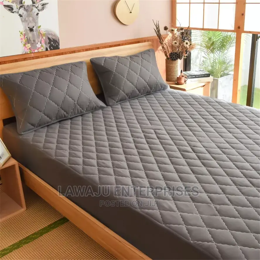 4*6 Coloured Quilted Waterproof Mattress Protector