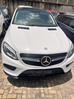 Mercedes-Benz GLE-Class 2016 White
