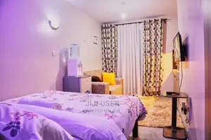 Airbnb Available for Both Short and Long Term Stays