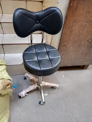 Comfortable Pedicure Stool With Back Rest