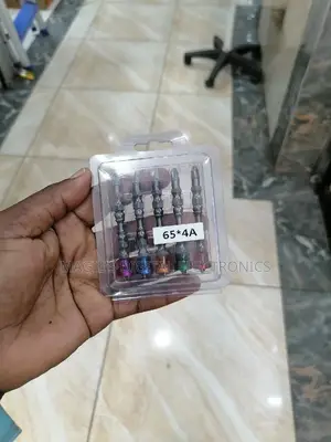 Star Screw Driver
