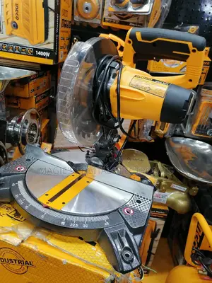 Cut of Saw Machine