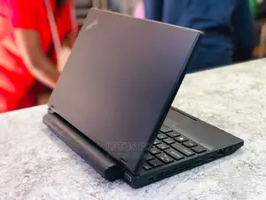 Laptop Lenovo ThinkPad X130e 2GB Intel Core 2 Duo HDD 250GB