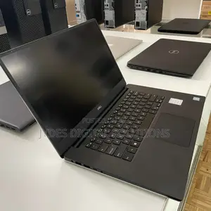 Laptop Dell XPS 15-9570 16GB Intel Core I7 SSD 512GB
