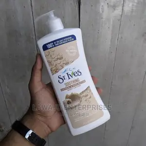 St. Ives Soothing Oatmeal Shea Butter Body Lotion