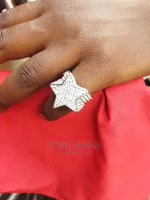 Star Iced Ring