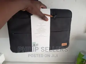 Wiwu Bags Smart Stand Sleeve 14′′