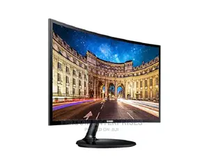 Samsung 24" Essential Curved Monitor