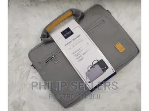 Four Pocket in Front Provides Enough Space to Keep Pens