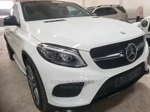 Mercedes-Benz GLE-Class 2017 White