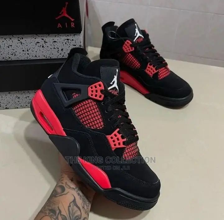 Nike Jordan J4