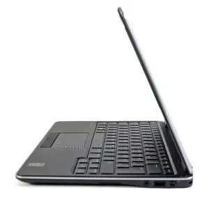 Laptop Dell Latitude E7240 4GB Intel Core I7 SSD 128GB