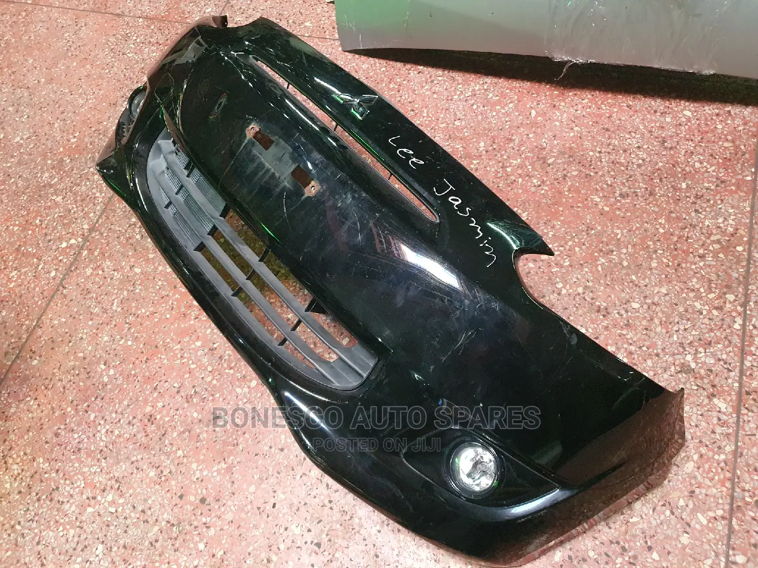 Mitsubishi Mirage Front Bumper Assembly