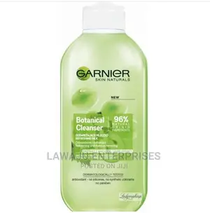 Garnier Skin Naturals Botanical Make-Up Removing Milk