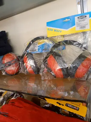 Ear Muffs For Protectioning Ears