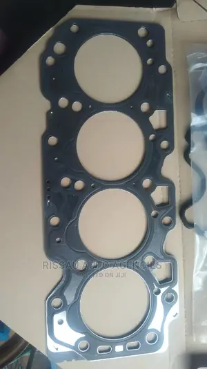 Toyota C3 Engine Metal Cylinder Head Gasket.