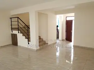 3bdrm Maisonette in Donholm for rent