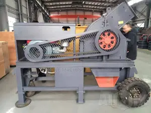 Diesel Engine Gold Ore Small Mini Stone Hammer Mill Crusher