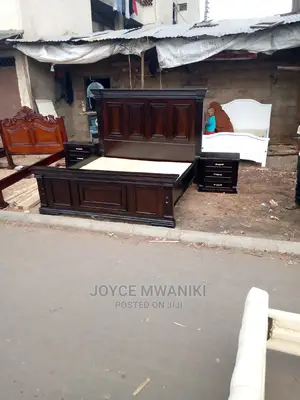 Mahogany Bed
